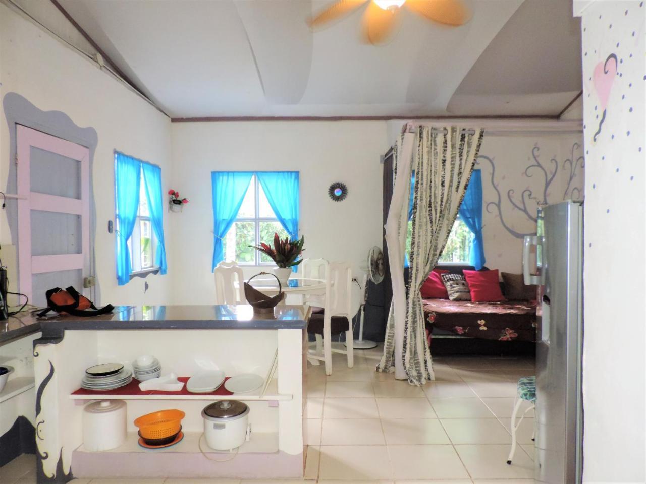 Rosa Lodge กาอุยตา ภายนอก รูปภาพ